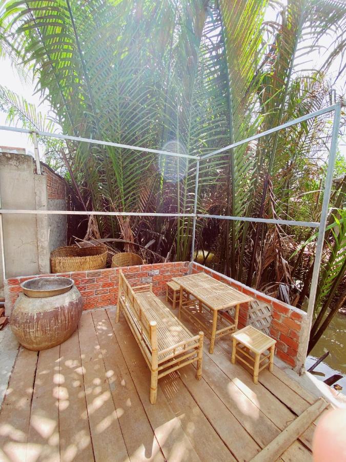 Mecong Homestay 벤째 외부 사진